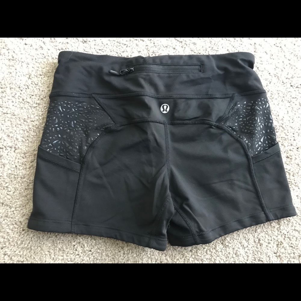 lululemon work out compression shorts